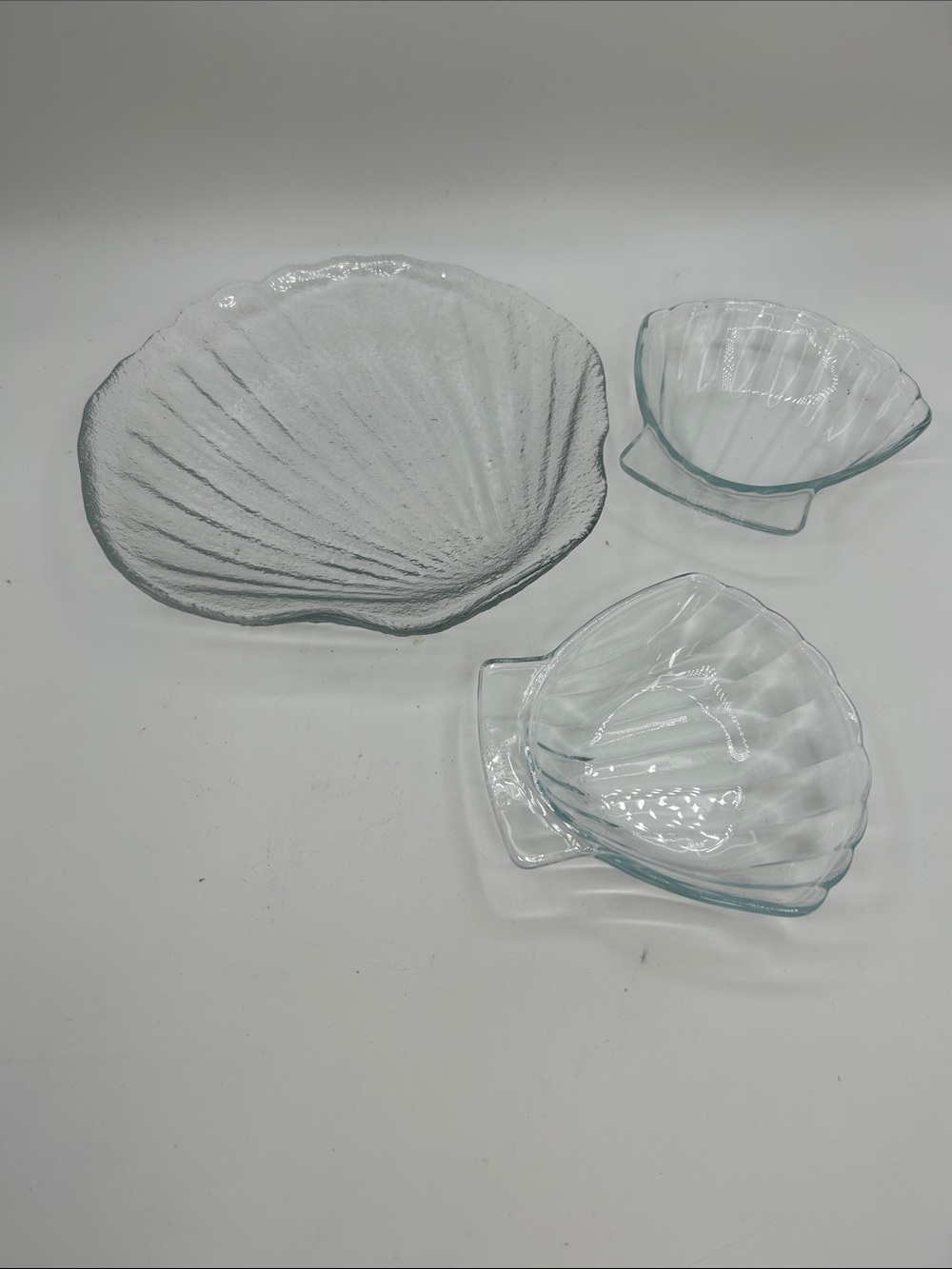 Vintage Pyrex Clear Glass Shell Serving Dishes Bowls Mermaid Coastal Dish Set
